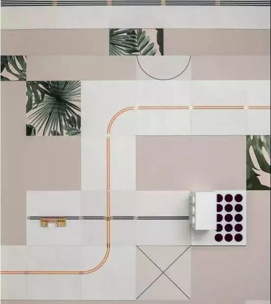 既是墻紙也是電源！是時候停止將電線埋在墻內(nèi)了