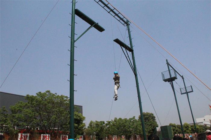 紫電因我而精彩 —紫電公司“5.4”青年員工拓展活動 紫電因我而精彩 —紫電公司“5.4”青年員工拓展活動