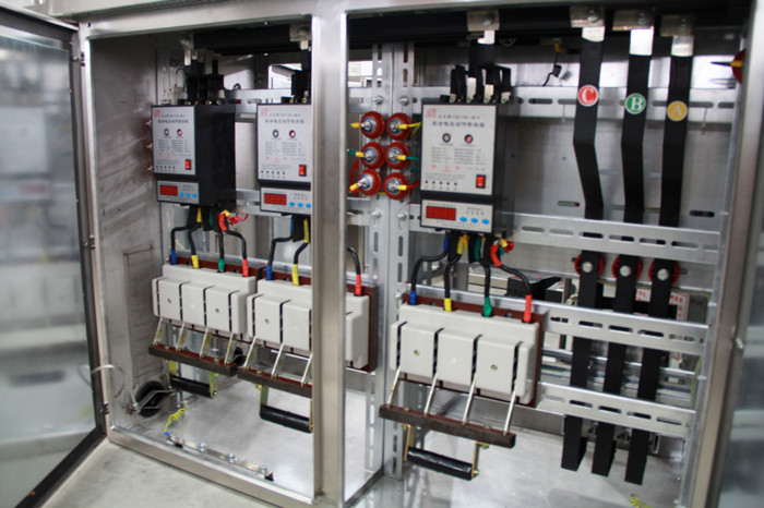 低壓綜合配電箱 低壓綜合配電箱
